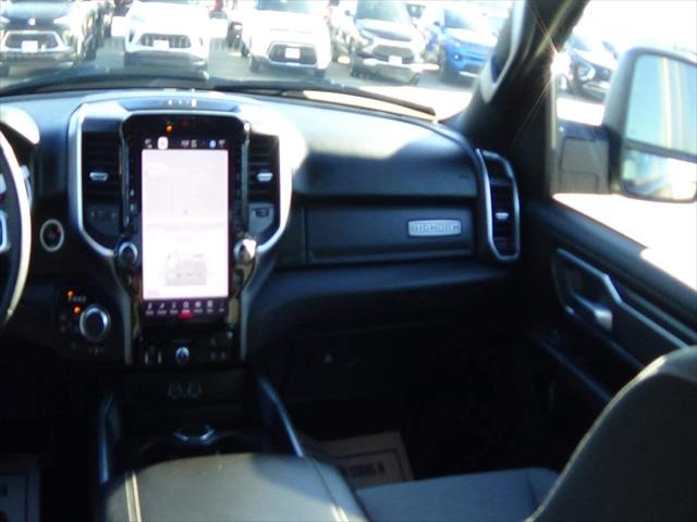 2025 Ram 1500 Big Horn Crew Cab 4x4 5'7" Box