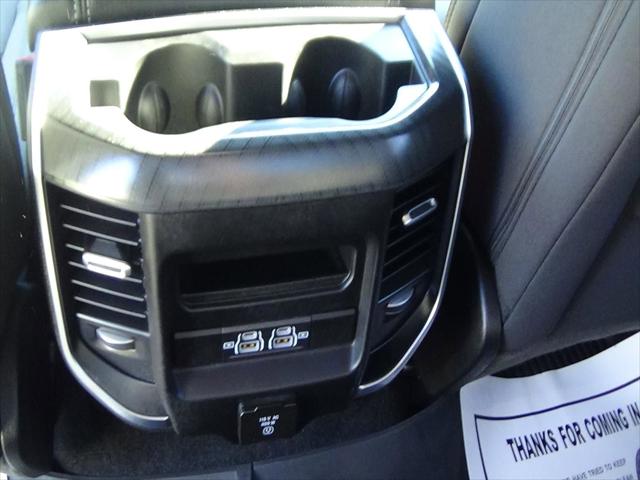 2025 Ram 1500 Big Horn Crew Cab 4x4 5'7" Box