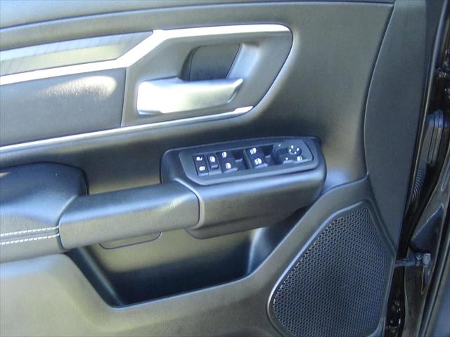 2025 Ram 1500 Big Horn Crew Cab 4x4 5'7" Box