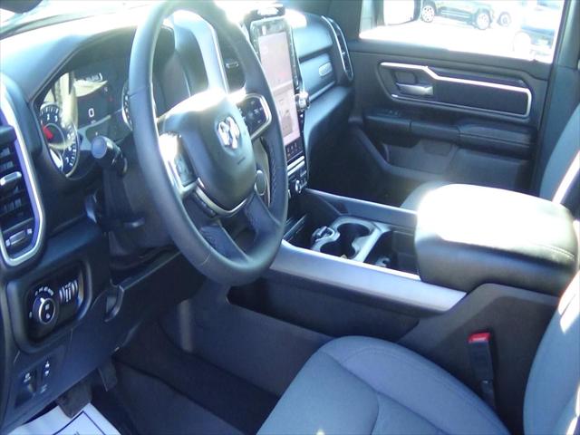 2025 Ram 1500 Big Horn Crew Cab 4x4 5'7" Box