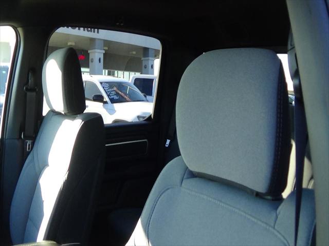 2025 Ram 1500 Big Horn Crew Cab 4x4 5'7" Box