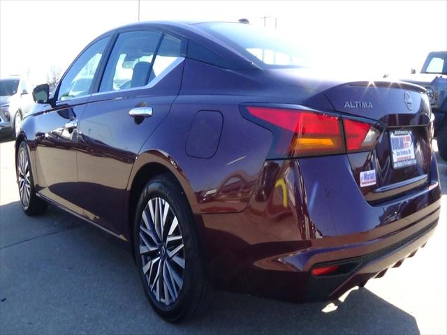 2025 Nissan Altima SV FWD