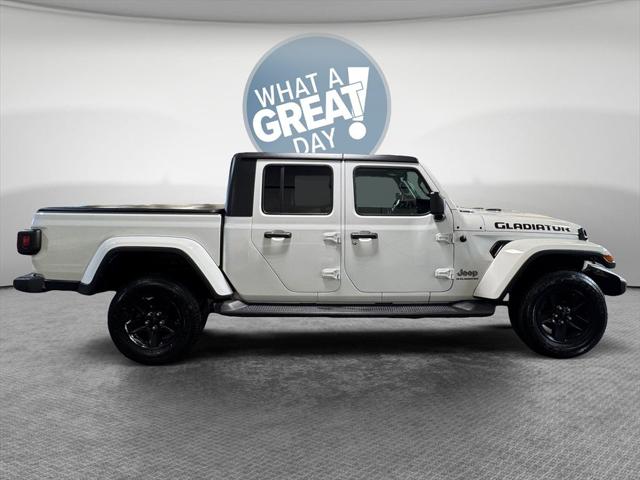 2023 Jeep Gladiator Overland 4x4