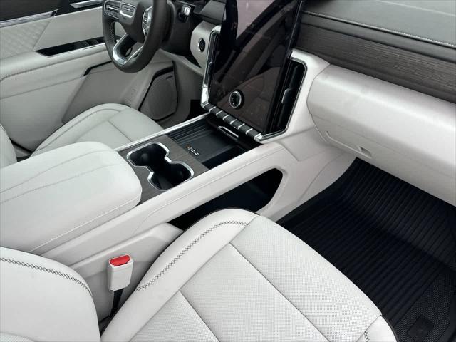 2026 GMC Acadia Denali FWD