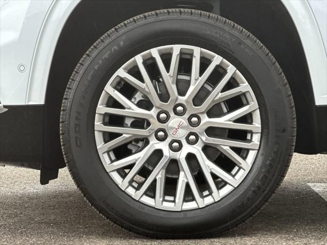 2026 GMC Acadia Denali FWD