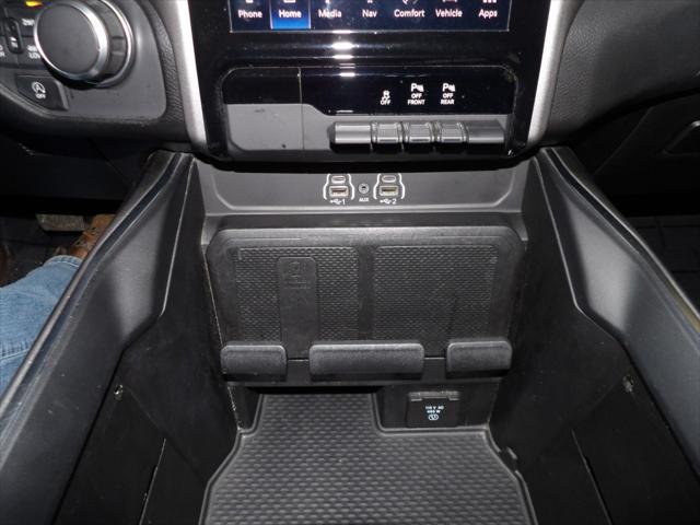 2025 Ram 1500 Big Horn Crew Cab 4x4 5'7" Box