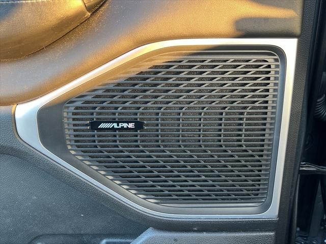 2023 Jeep Wagoneer Series II Carbide 4x4