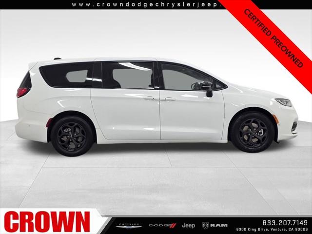 2024 Chrysler Pacifica Hybrid S Appearance Pkg
