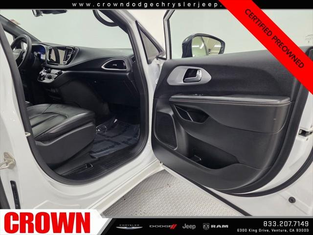 2024 Chrysler Pacifica Hybrid S Appearance Pkg