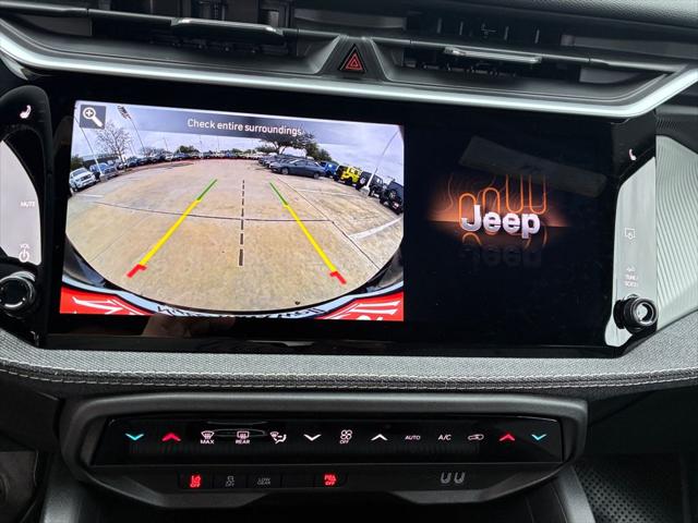 2026 Jeep Cherokee Laredo 4x4
