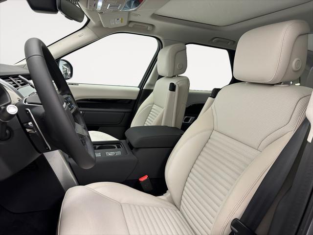 2026 Land Rover Discovery S