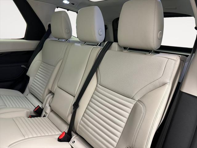 2026 Land Rover Discovery S