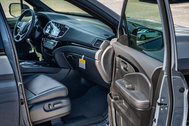 2026 Honda Ridgeline Black Edition Two-Tone