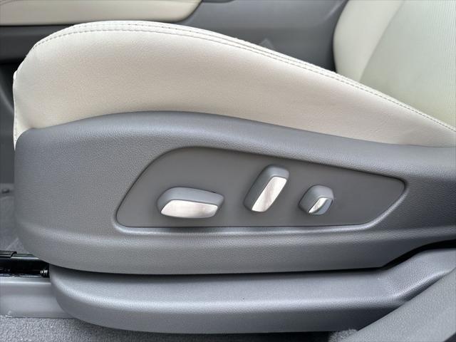 2026 Cadillac XT5 Premium Luxury FWD