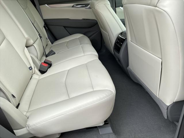 2026 Cadillac XT5 Premium Luxury FWD