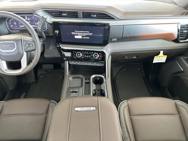2026 GMC Sierra 2500HD Crew Cab, Standard Bed, Denali, 4WD