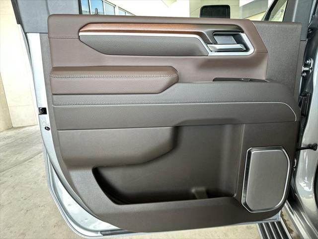 2026 GMC Sierra 2500HD Crew Cab, Standard Bed, Denali, 4WD