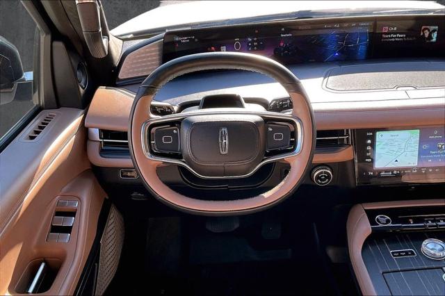 2025 Lincoln Navigator Black Label