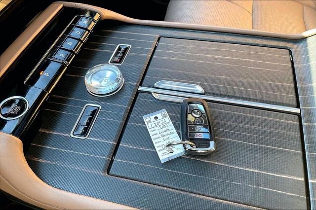 2025 Lincoln Navigator Black Label