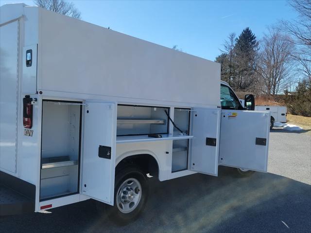 2026 Chevrolet Express Cutaway Work Van