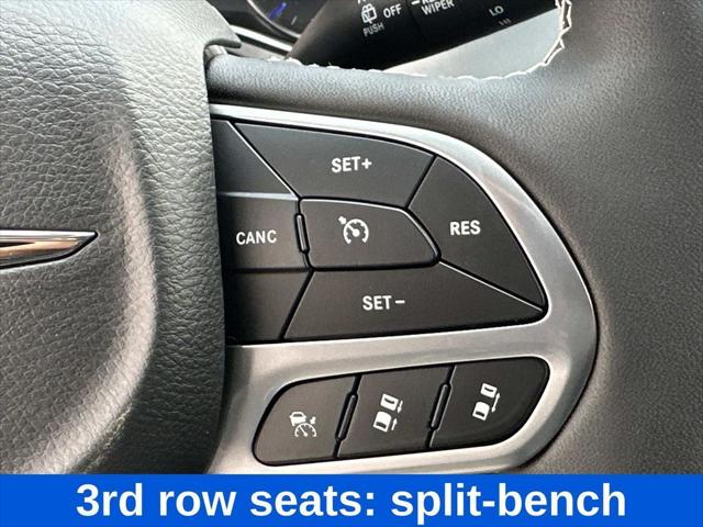 2026 Chrysler Pacifica Limited AWD