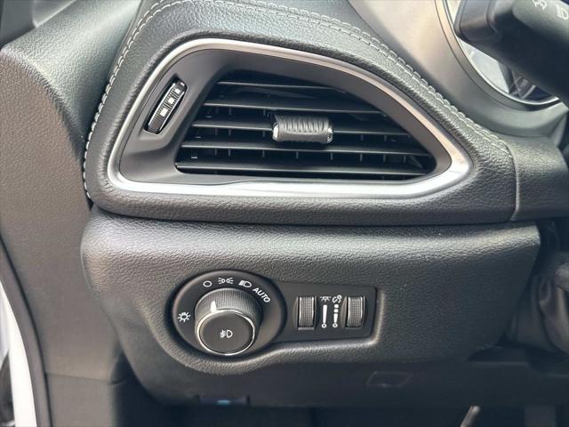 2026 Chrysler Pacifica Limited AWD