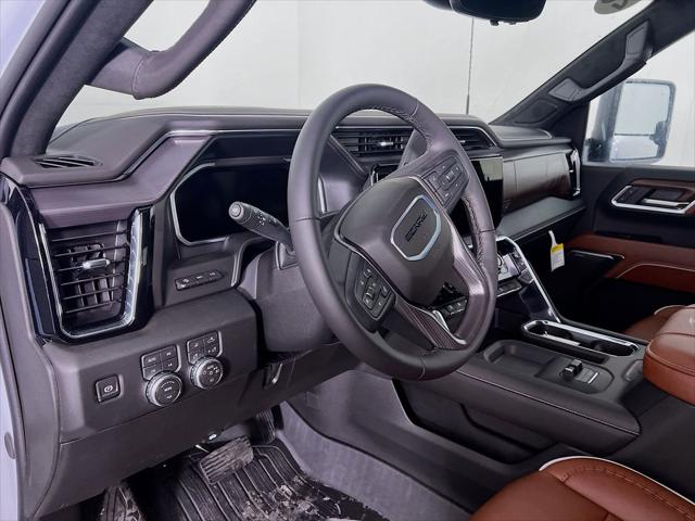 2026 GMC Sierra 2500HD Crew Cab, Standard Bed, Denali Ultimate, 4WD