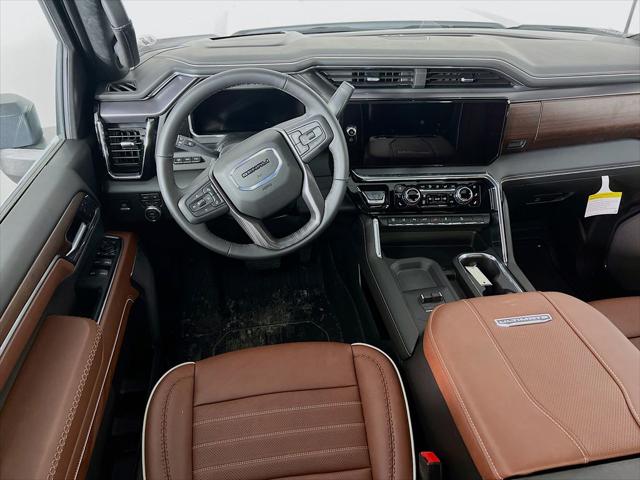2026 GMC Sierra 2500HD Crew Cab, Standard Bed, Denali Ultimate, 4WD