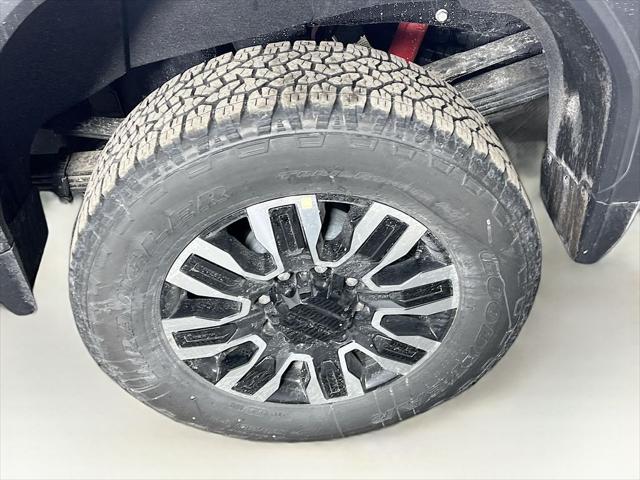 2026 GMC Sierra 2500HD Crew Cab, Standard Bed, Denali Ultimate, 4WD