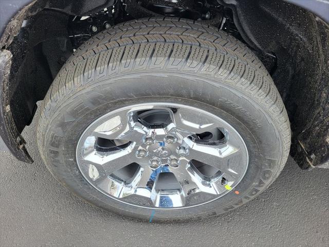 2026 Ram 1500 Lone Star Crew Cab 4x4 57 Box