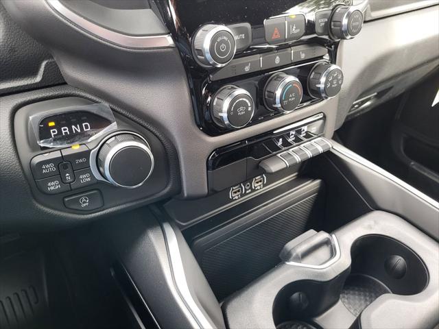 2026 Ram 1500 Lone Star Crew Cab 4x4 57 Box