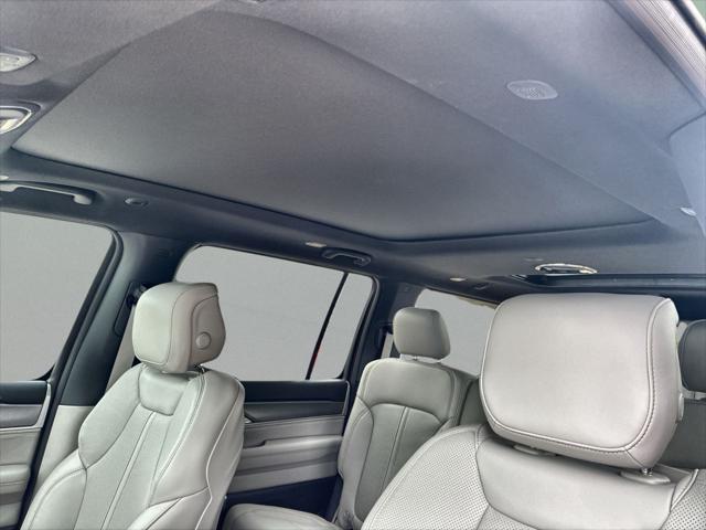 2026 Jeep Grand Wagoneer 4x2