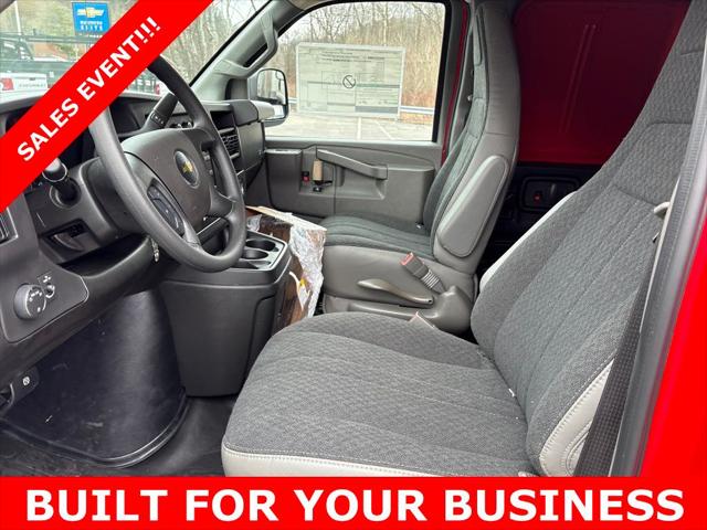2026 Chevrolet Express Cargo Van 3500 Regular Wheelbase, WT, RWD