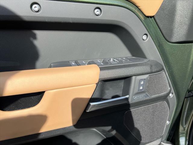 2026 Land Rover Defender P400 X