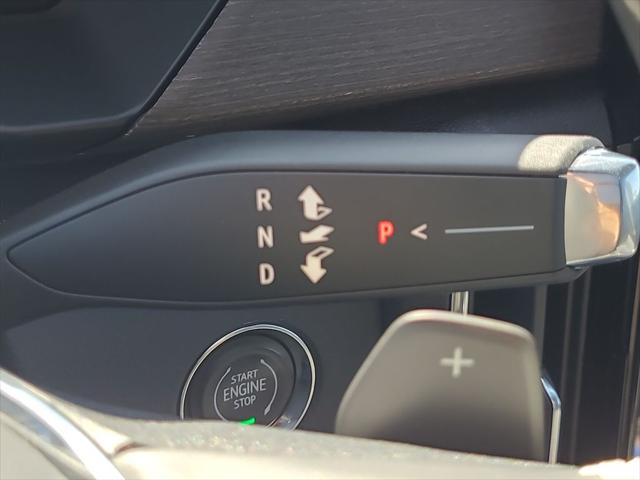 2026 GMC Acadia Denali AWD