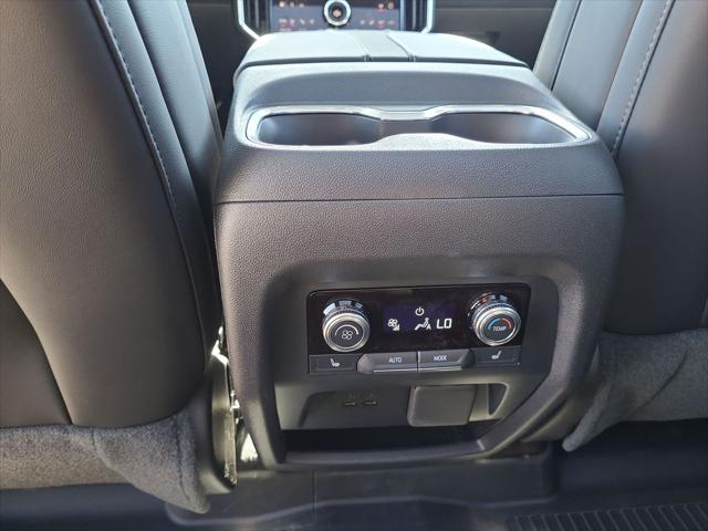 2026 GMC Acadia Denali AWD