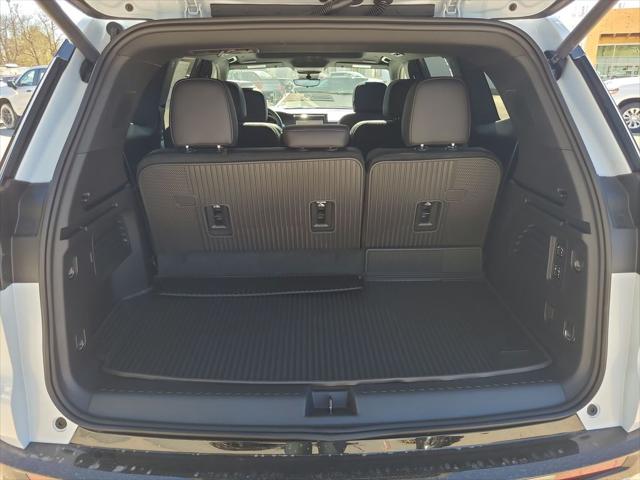 2026 GMC Acadia Denali AWD