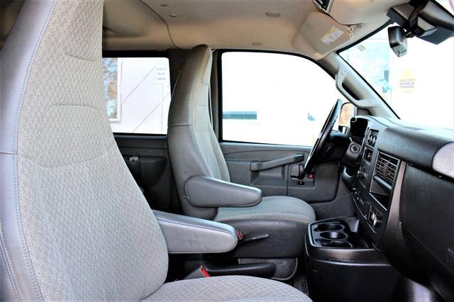 2019 Chevrolet Express LT