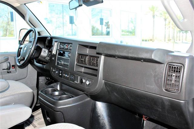 2019 Chevrolet Express LT