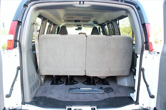 2019 Chevrolet Express LT