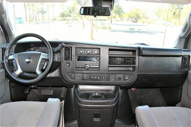 2019 Chevrolet Express LT