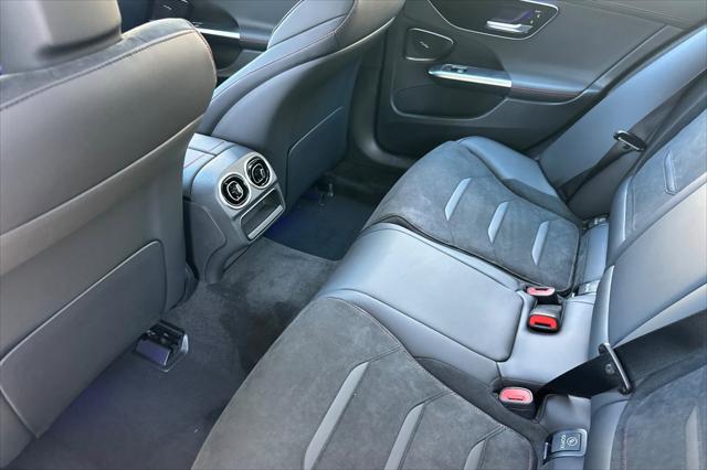 2026 Mercedes-Benz AMG C 43 4MATIC