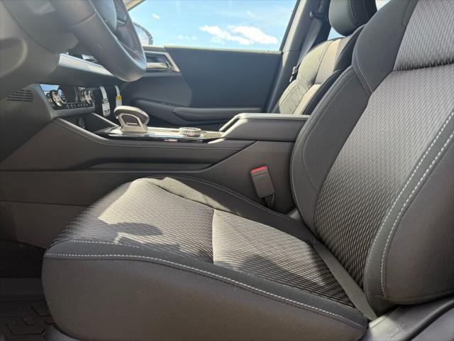 2026 Mitsubishi Outlander ES 1.5T S-AWC