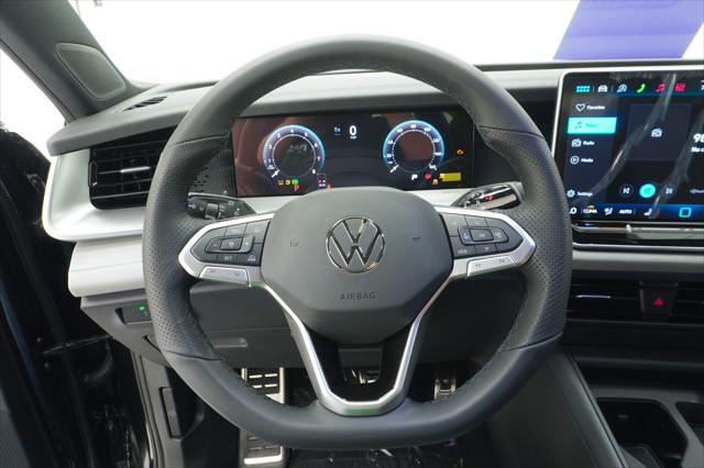 2026 Volkswagen Tiguan SE R-Line Black