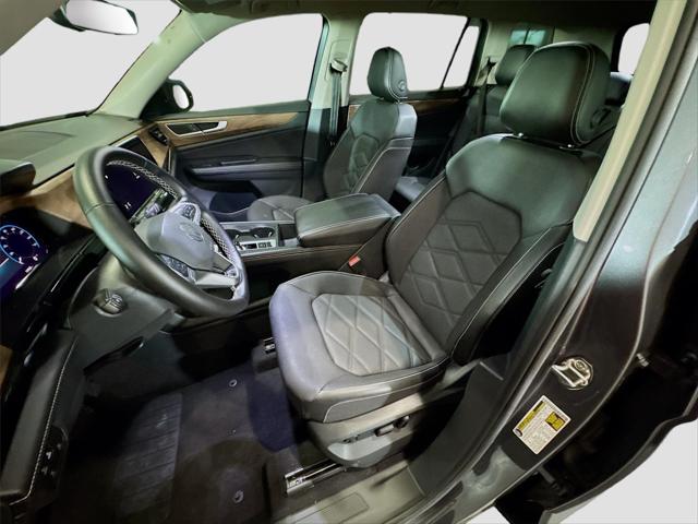 2024 Volkswagen Atlas 2.0T SE