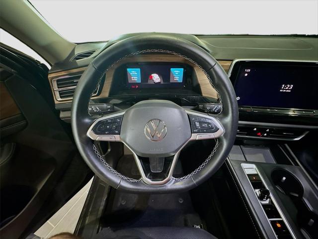 2024 Volkswagen Atlas 2.0T SE