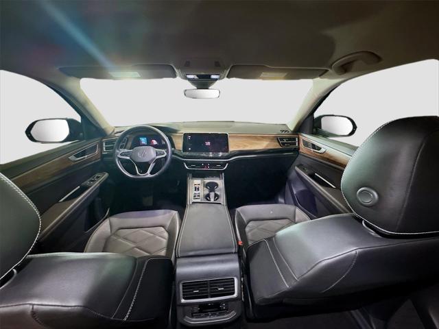 2024 Volkswagen Atlas 2.0T SE