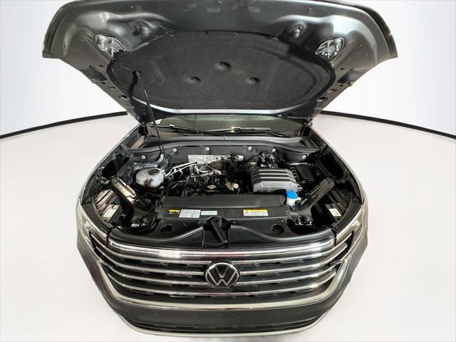2024 Volkswagen Atlas 2.0T SE