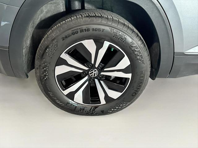 2024 Volkswagen Atlas 2.0T SE