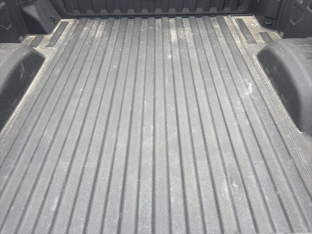 2025 Chevrolet Silverado 2500HD 4WD Crew Cab Standard Bed LT